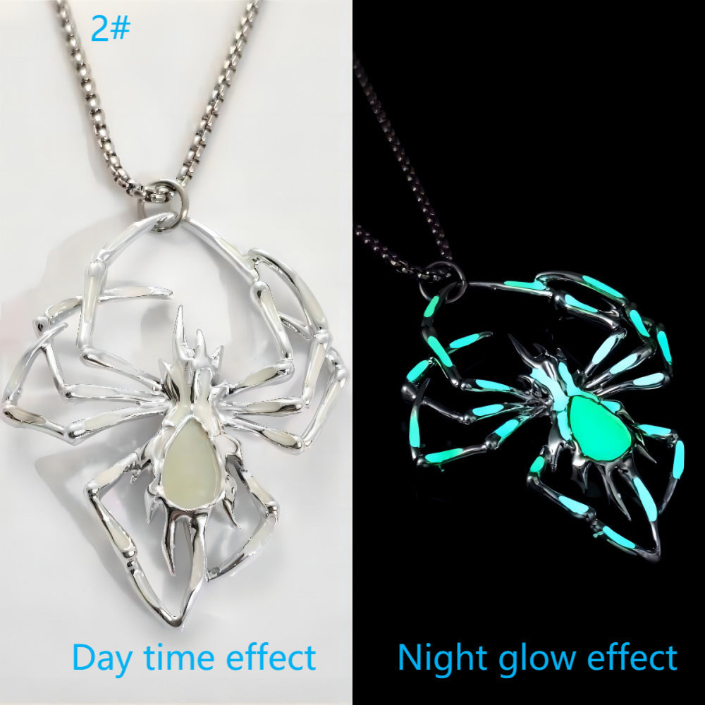 Glow-in-the-Dark Spider Necklace – Vintage Halloween Jewelry for Men & Women, Luminous Fluorescent Design, Perfect Party Gift