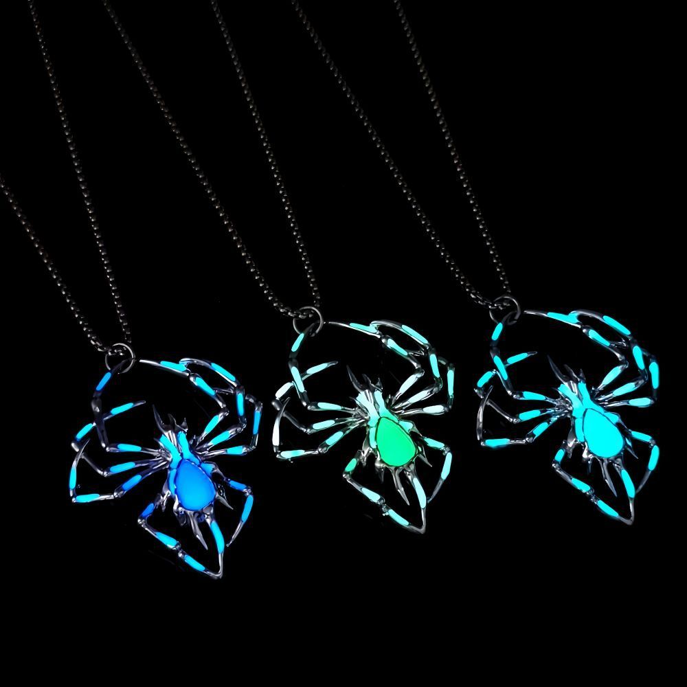 Glow-in-the-Dark Spider Necklace – Vintage Halloween Jewelry for Men & Women, Luminous Fluorescent Design, Perfect Party Gift